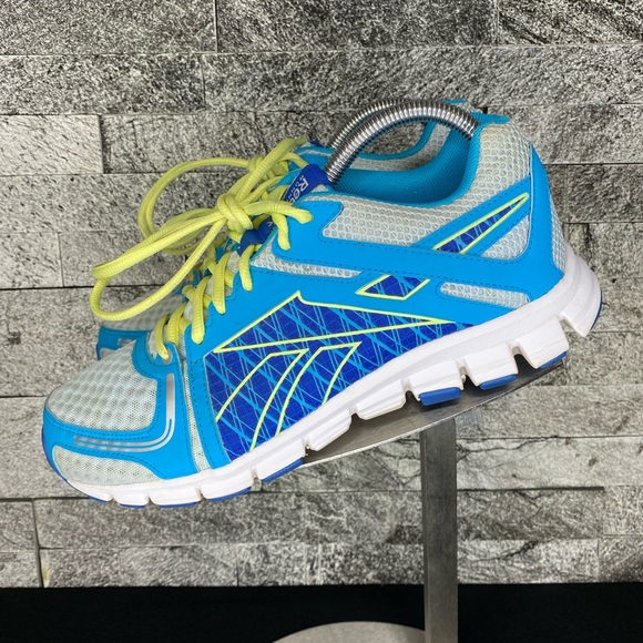 Reebok  Smoothflex Flyer Running Shoes  - WMNS 8.5 - Picture 4 of 10
